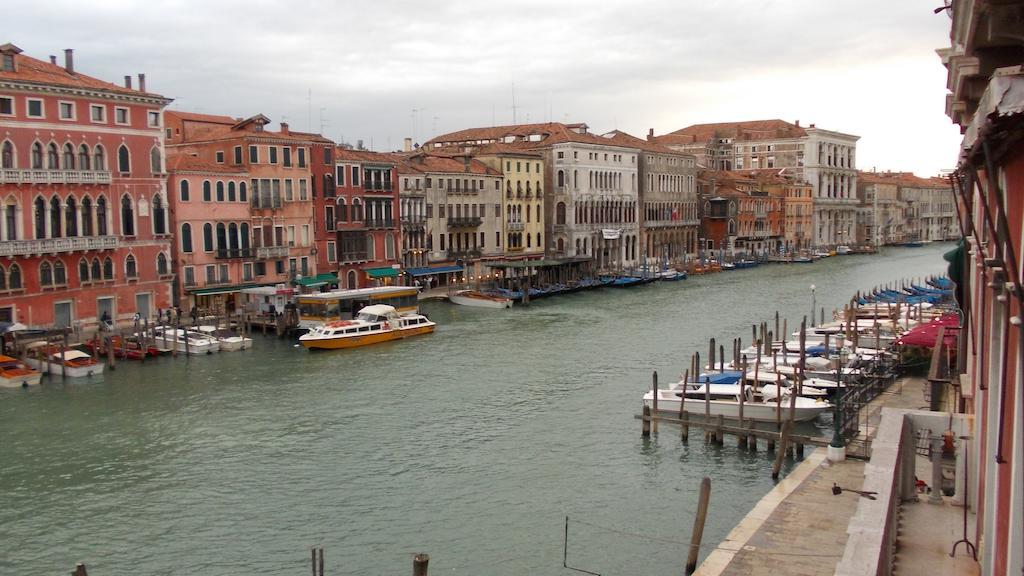 Hotel Magic Rialto Venecia Habitación foto