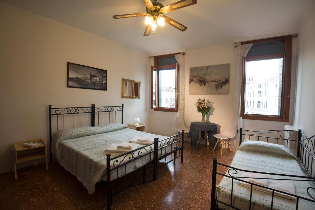 Hotel Magic Rialto Venecia Exterior foto